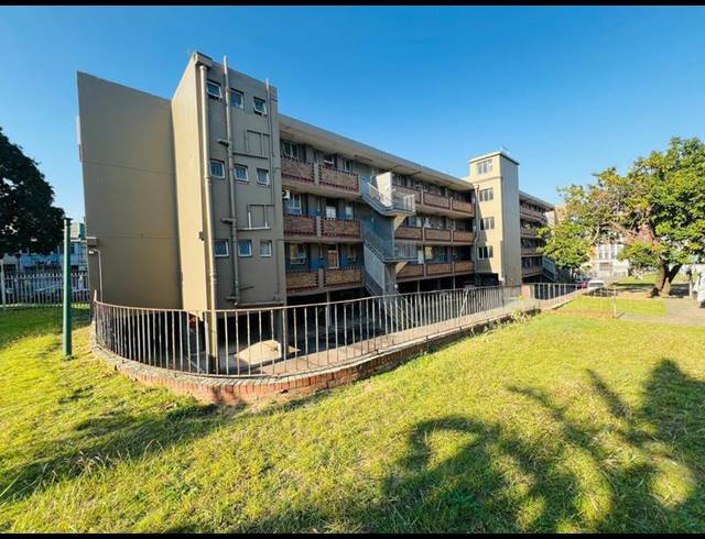 2 BEDROOM APARTMENT FOR SALE IN BULWER
